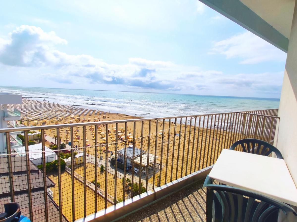 La Torre Villa Lido di Jesolo Exterior foto