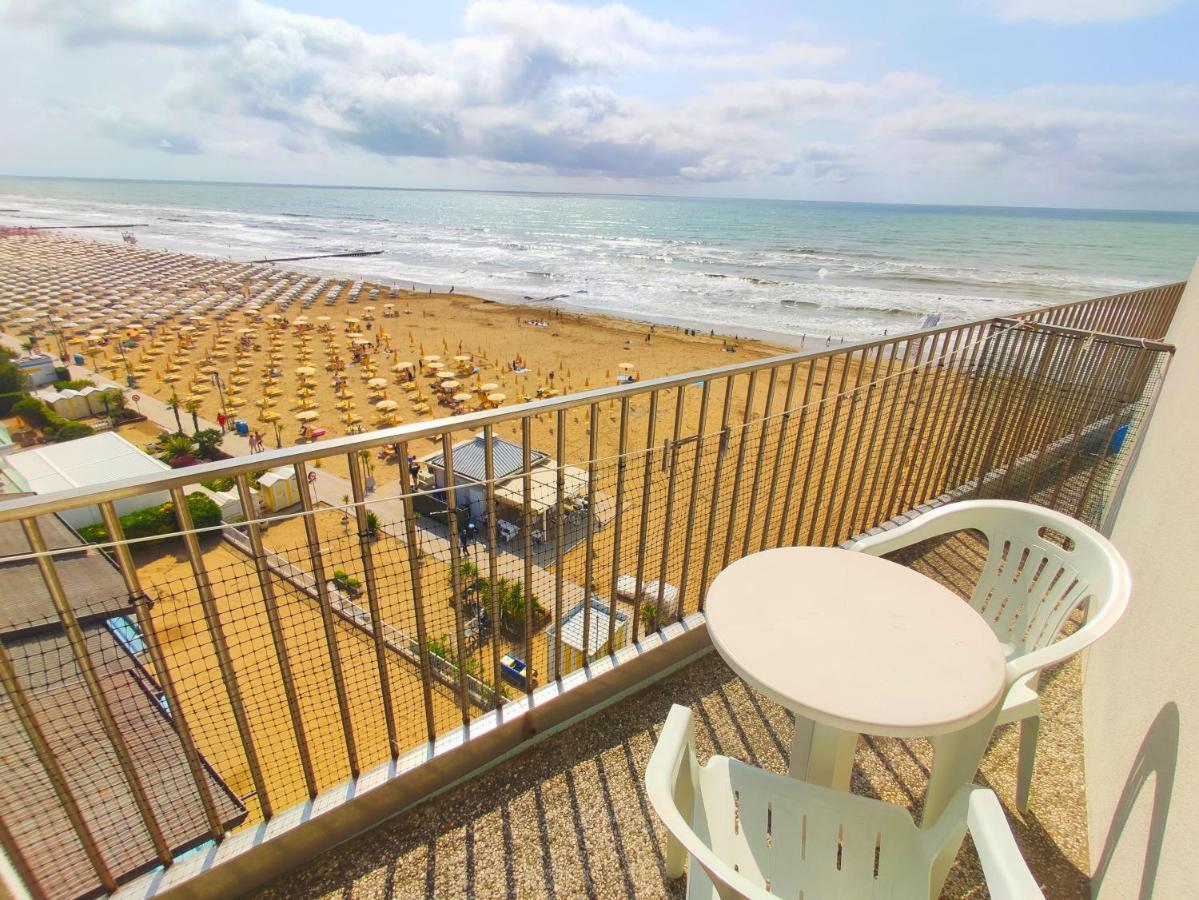 La Torre Villa Lido di Jesolo Exterior foto